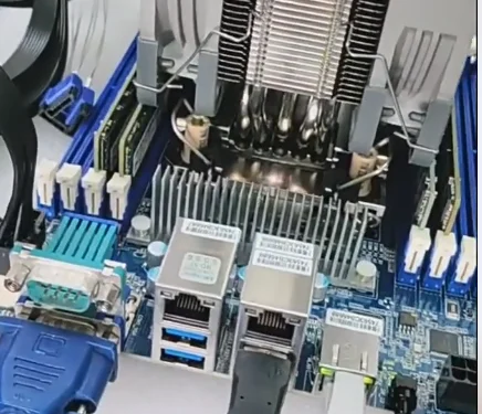 Placa base MZ72-HB2 con doble  - Dual Socket Sp3 Epyc Motherboard reseña y precio